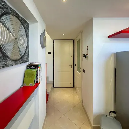 5 Pers Parking Wifi Ac Apartment