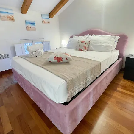 Apartamento 5 Pers Parking Wifi Ac *